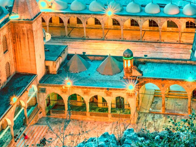 Bölge Buluşmalı Otobüslü  Gap Turu 4 Gece Konaklamalı