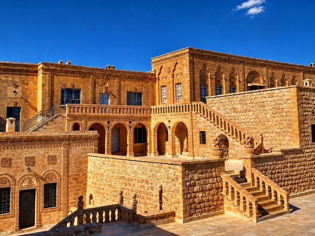 İkonik Butik Diyarbakır Mardin Turu| 2 Gece Konaklamalı | Uçaklı| Ankara Çıkışlı | Kasım Ara Tatil Özel