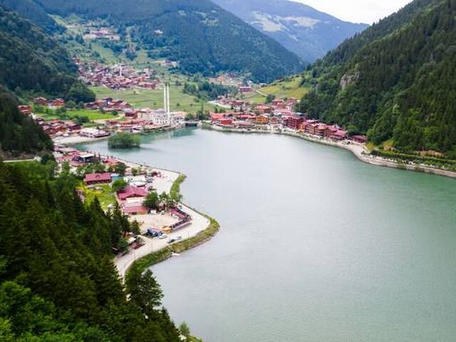İkonik Karadeniz Yaylaları ve Batum Turu | 4 Gece Konaklamalı Uçaklı İstanbul Çıkışlı 