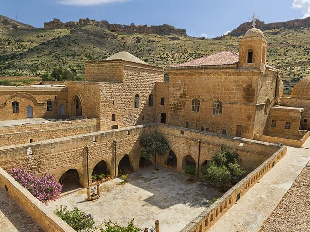 İstanbul Çıkışlı Uçaklı Gap Turu  4 Gece Konaklamalı