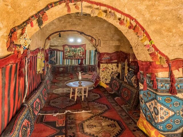 İzmir Afyonkarahisar Çıkışlı Otobüslü  Gap Turu 3 Gece Konaklamalı