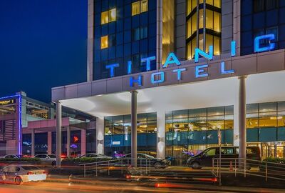 Titanic Port Bakirkoy