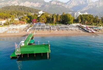 QUEENS PARK RESORT GOYNUK