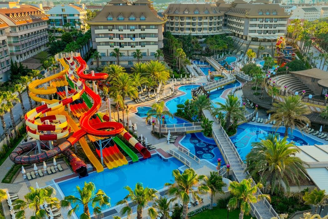 Royal Dragon Hotel