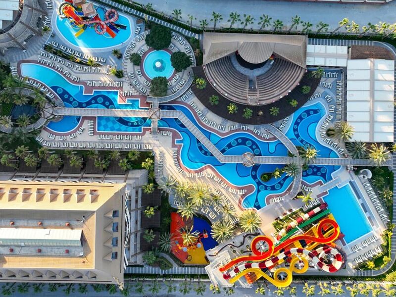 Royal Dragon Hotel