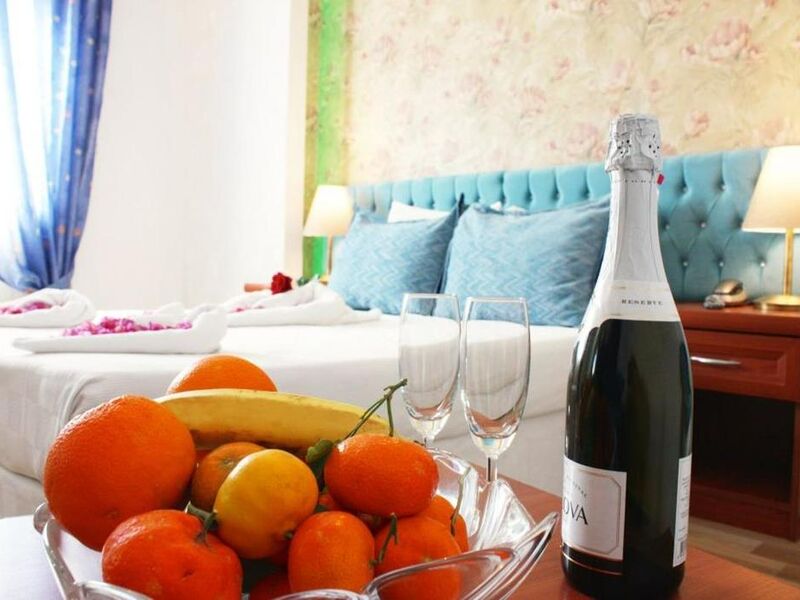 Life Hotel Girne