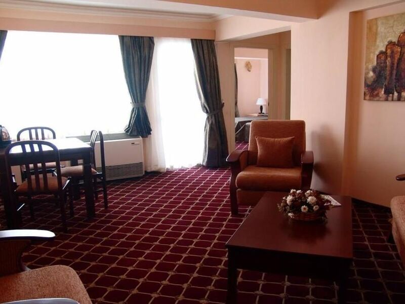 Life Hotel Girne