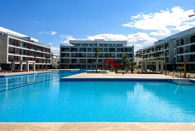 Courtyard Long Beach Holiday Resort