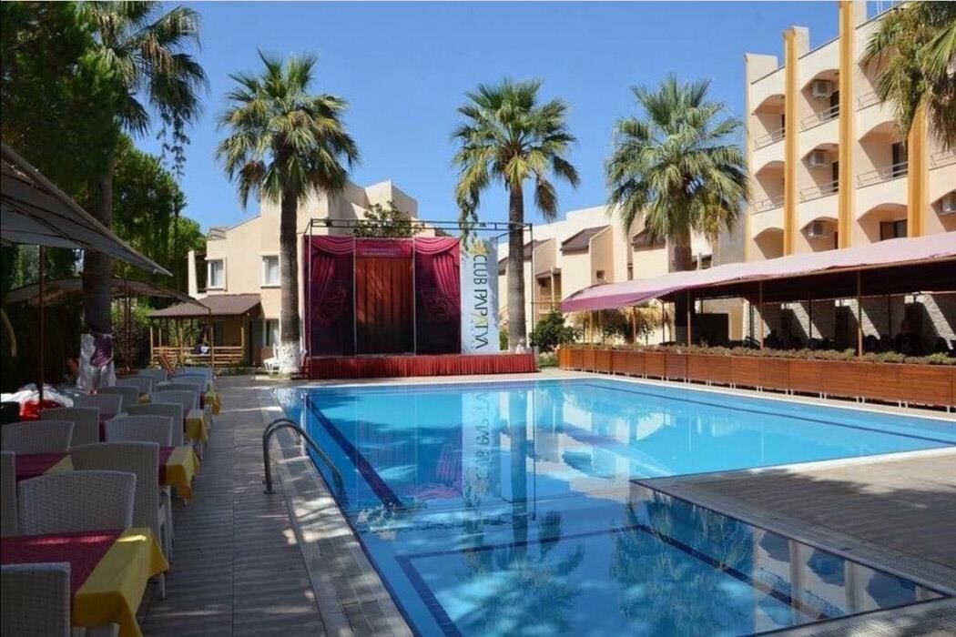 CLUB PAPATYA HOTEL