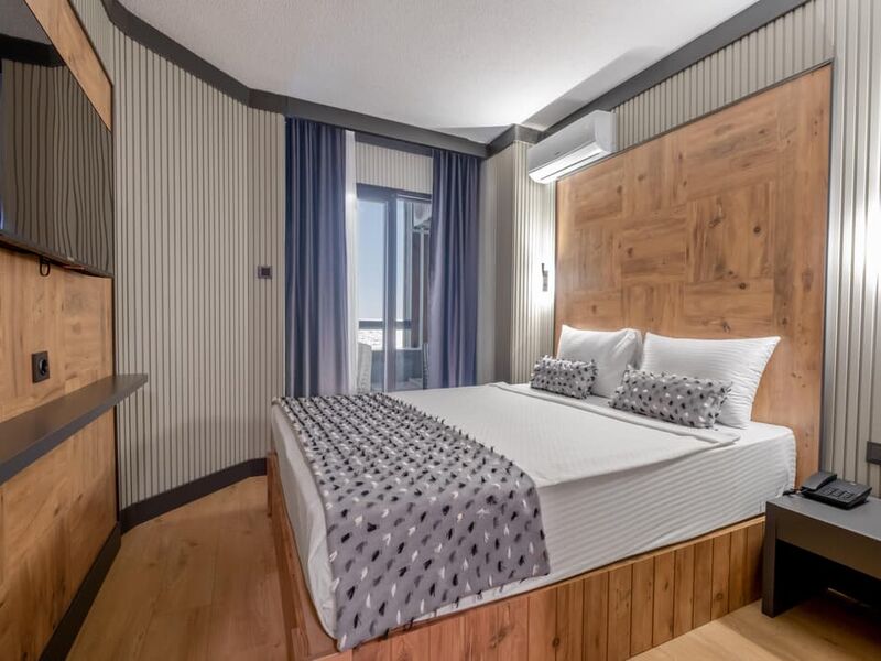 JURA HOTELS ADA BEACH