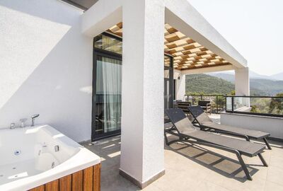 Maia Luxury Beach  & Spa Hotel