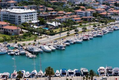 Sisus Marina Hotel