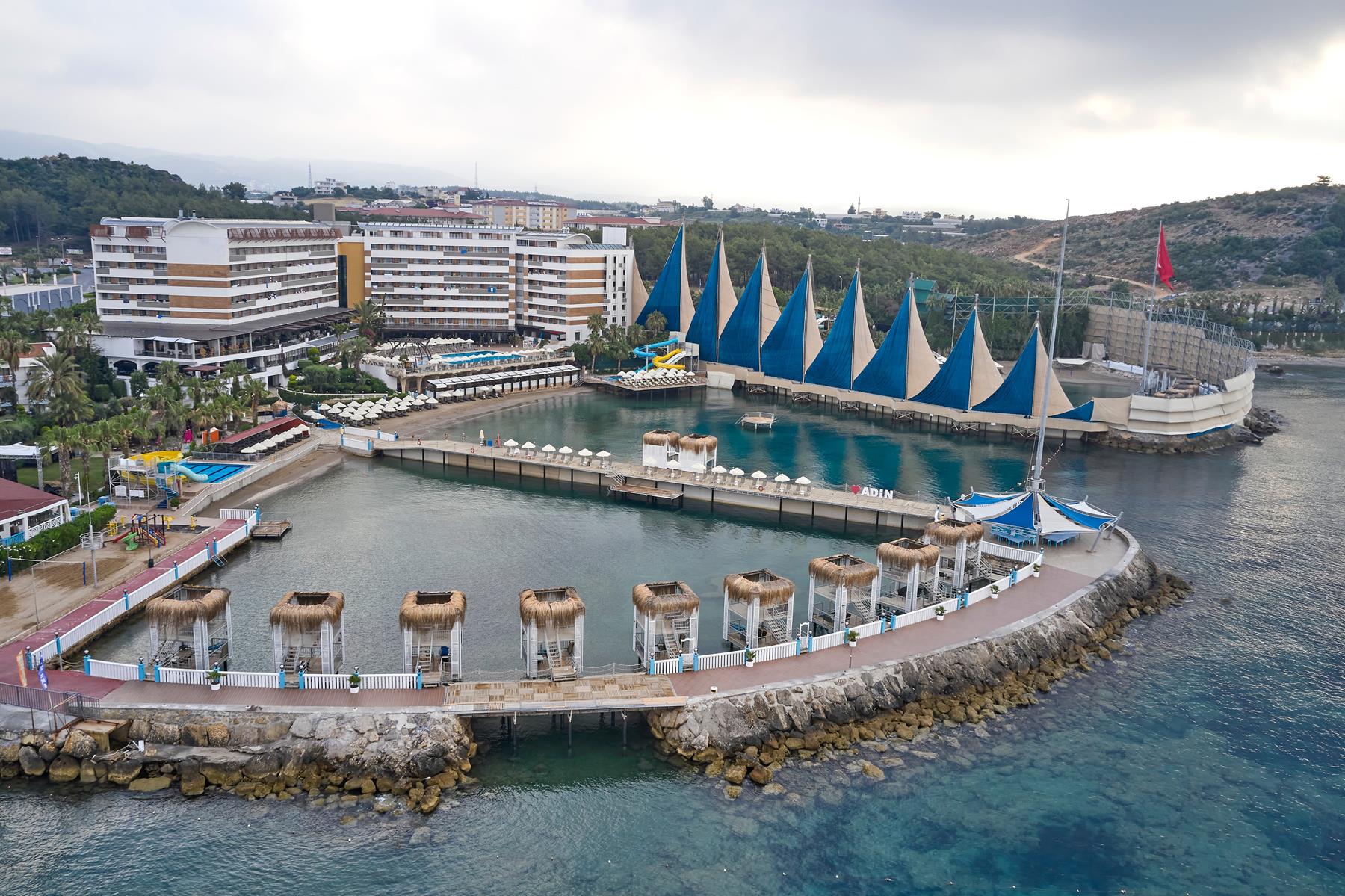 Adin Beach Hotel