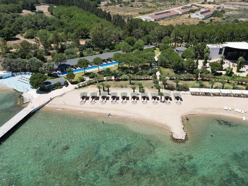 Venosa Beach Resort & Spa