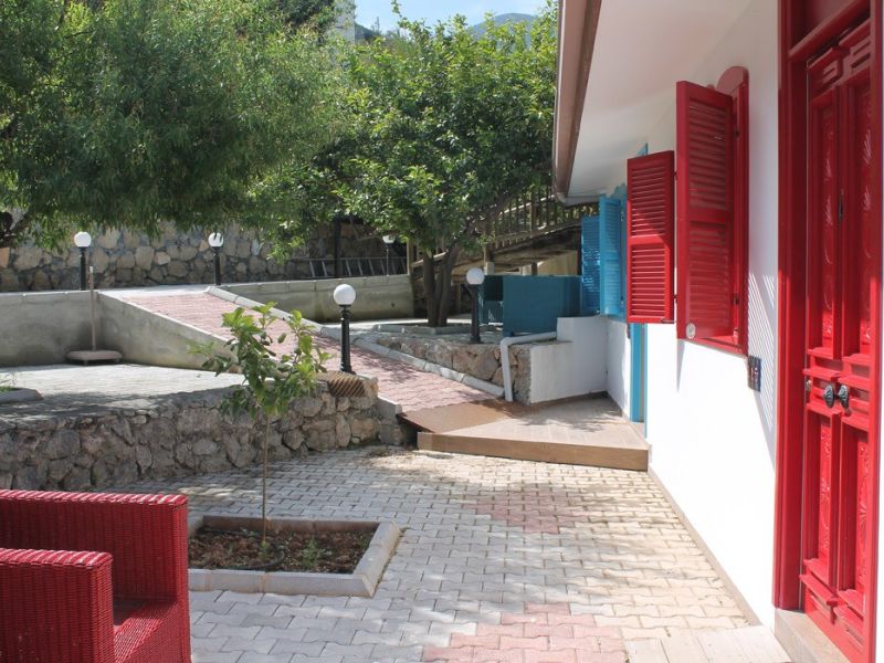 BELLA VIEW ART BOUTIQUE HOTEL