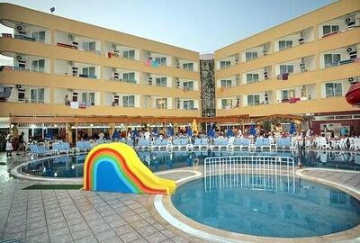Blue Wave Suite Hotel