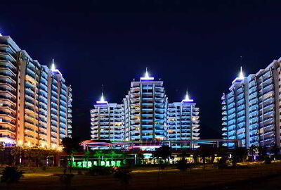 Azura Park