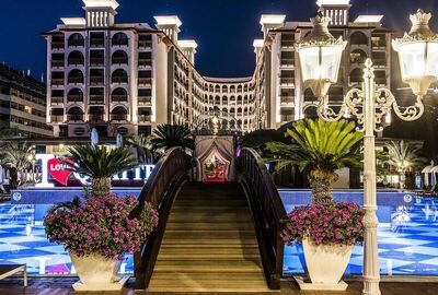 Quattro Beach Spa & Resort Hotel