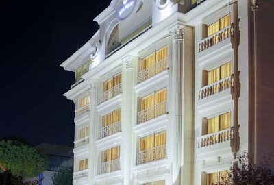 La Boutique Hotel & Suites