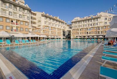 Diamond Beach Hotel & Spa