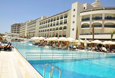 LRS Port River Hotel & Spa