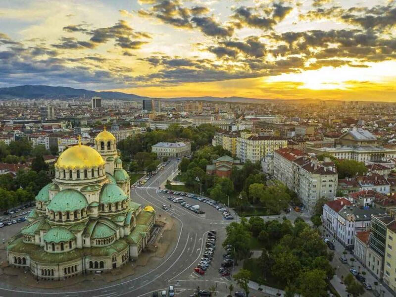 Büyük Bulgaristan & Romanya Turu Otobüs ile 5 Gece 7 Gün MT001
