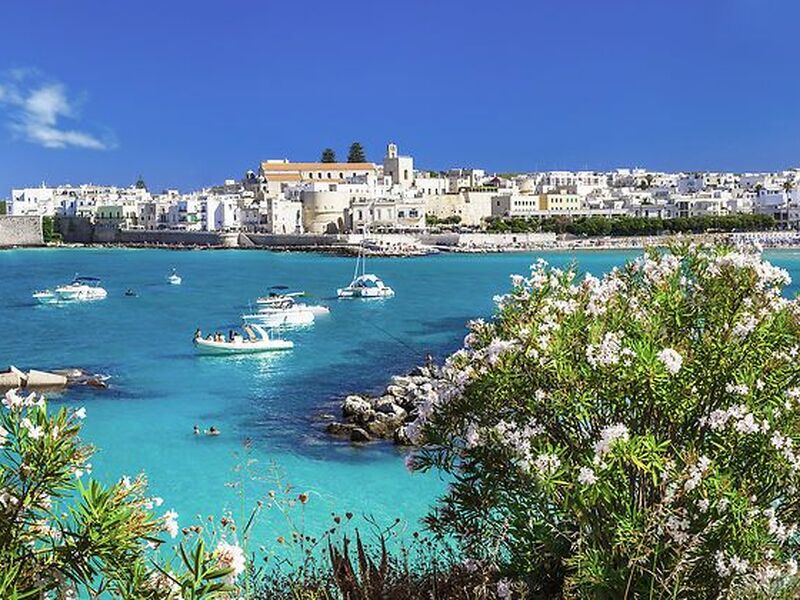 Amalfi & Puglia Turu Türk Havayolları ile 4 Gece 5 Gün (BRI-NAP) IS001 