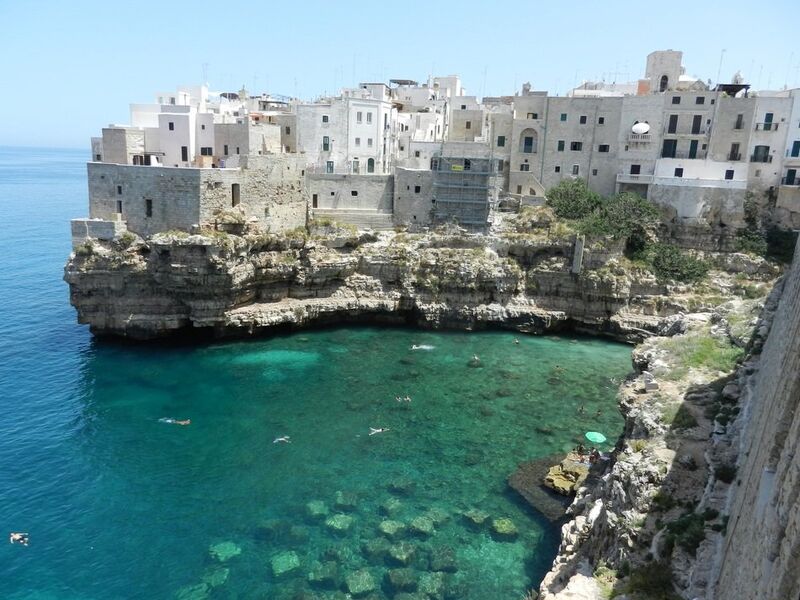 Amalfi & Puglia Turu Türk Havayolları ile 4 Gece 5 Gün (BRI-NAP) IS001 