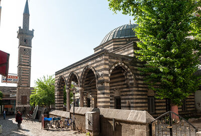 İstanbul Hareketli Uçaklı Butik Mardin Süryani Köyleri Diyarbakır Turu