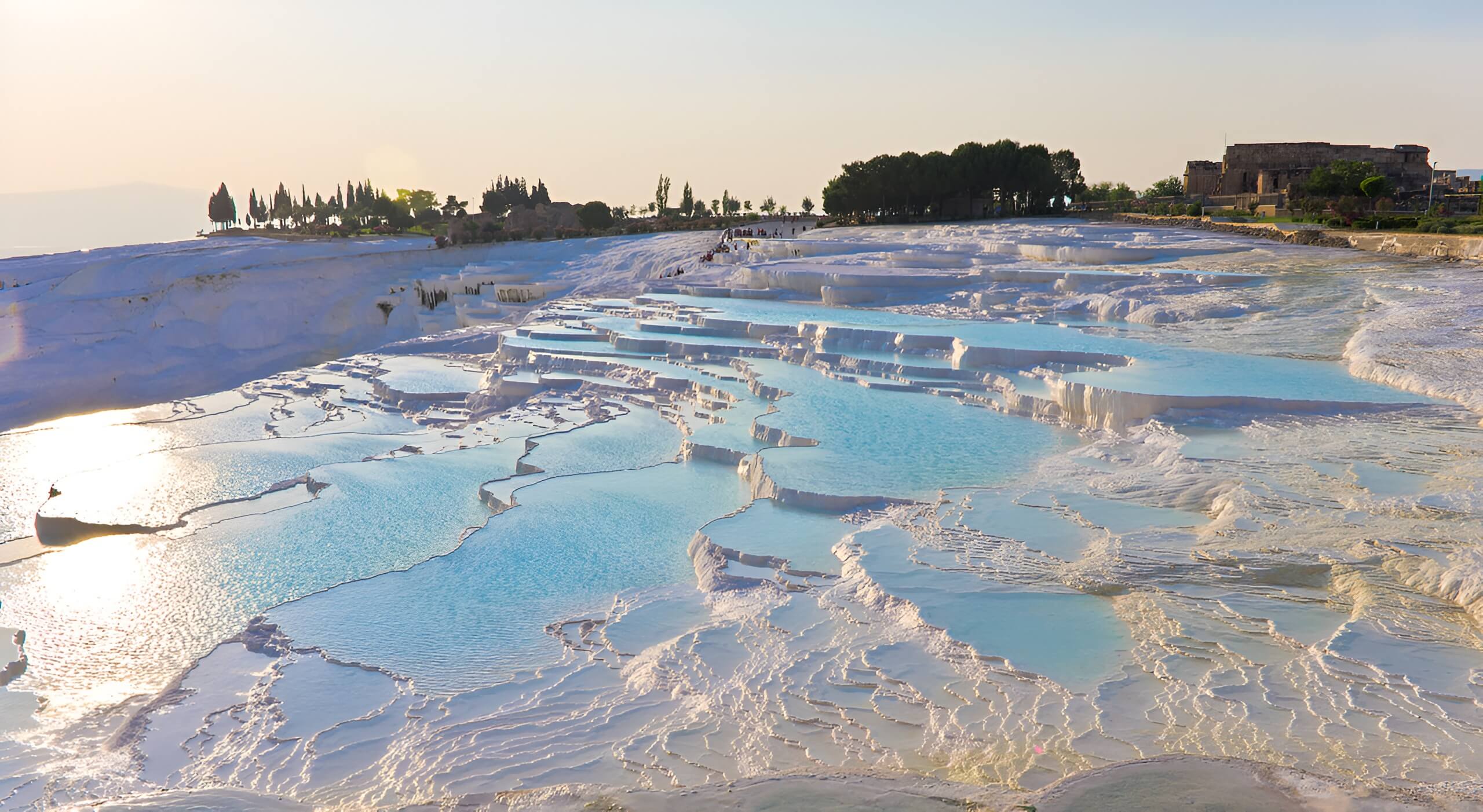 İkonik Salda Gölü Pamukkale Lavanta Bahçeleri Turu 1 Gece Otel Konaklamalı İstanbul Çıkışlı