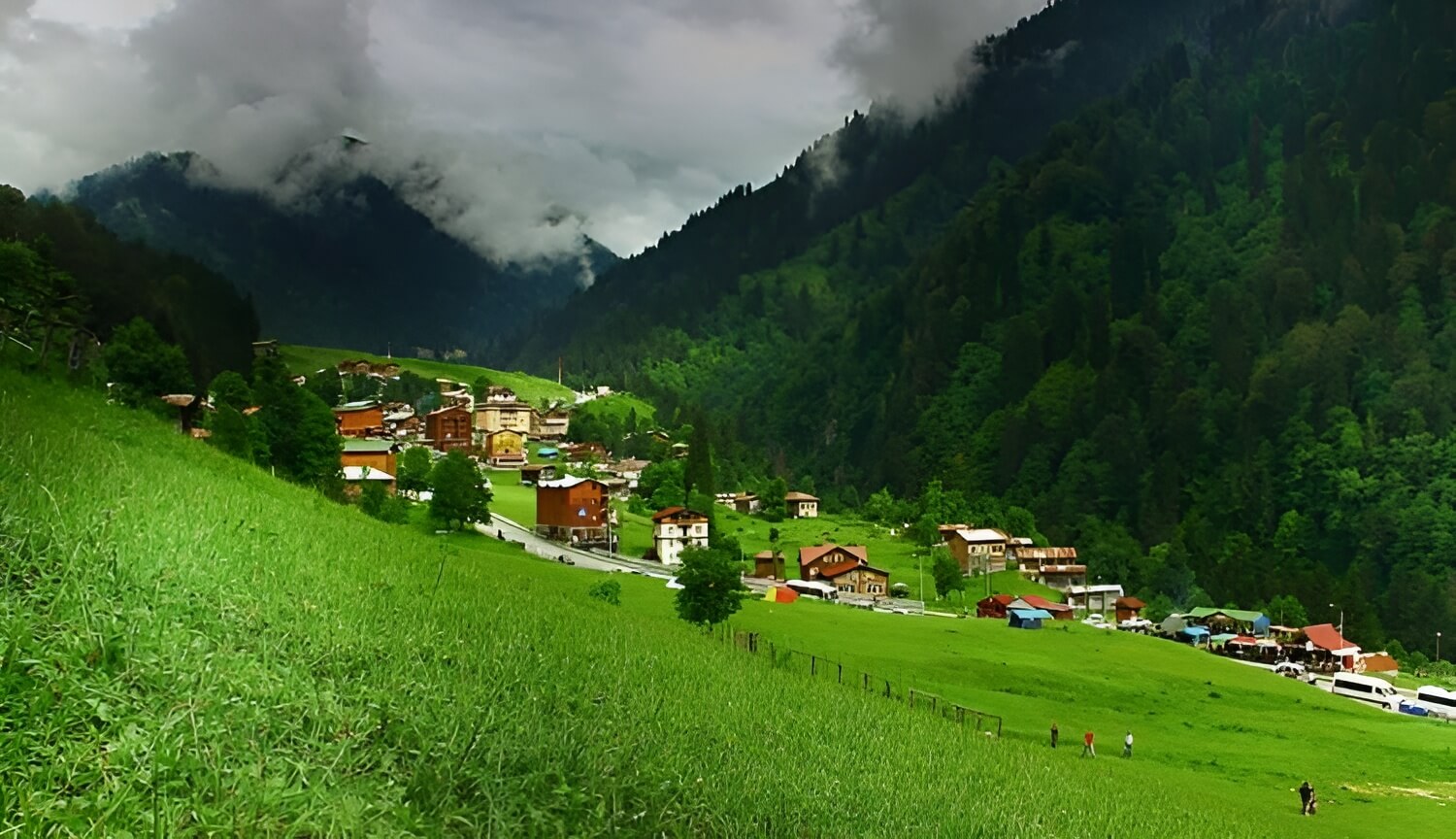 Uçaklı Karadeniz Yaylalar ve Batum Turu (Batum Konaklamalı) / 3 Gece Konaklamalı / Ankara Çıkışlı