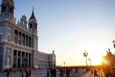 EKSPRESS İSPANYA YAZ 2026 (BCN-MAD)