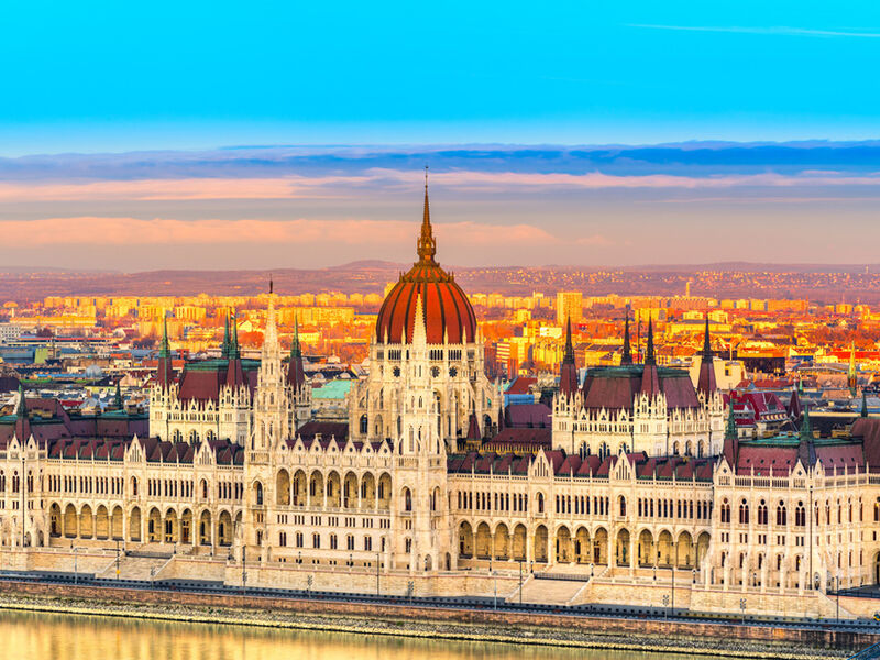 Budapeşte Turu Yılbaşı Özel Türk Havayolları ile 3 Gece 4 Gün