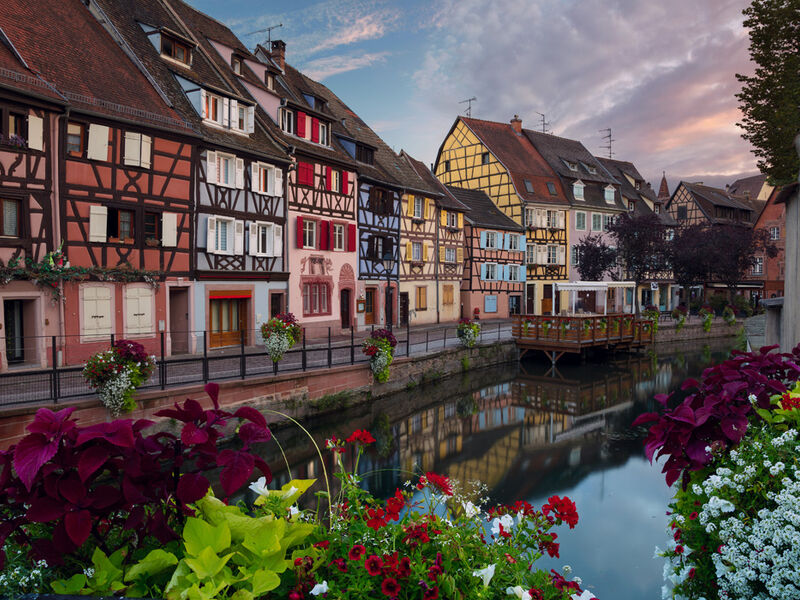 FENOMEN NÜRNBERG VE ALSACE ILE NOEL PAZARLARI TURU Türk Hava Yolları ile 4 gece LEGOLAND ve METZİNGEN Outlet Şehri Alışveriş Turu Dahil…