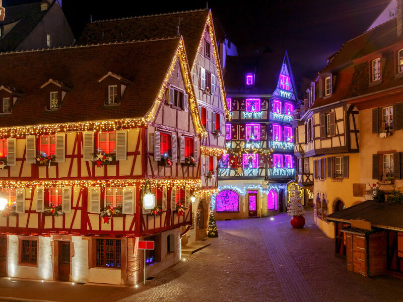FENOMEN NÜRNBERG VE ALSACE ILE NOEL PAZARLARI TURU Türk Hava Yolları ile 4 gece LEGOLAND ve METZİNGEN Outlet Şehri Alışveriş Turu Dahil…