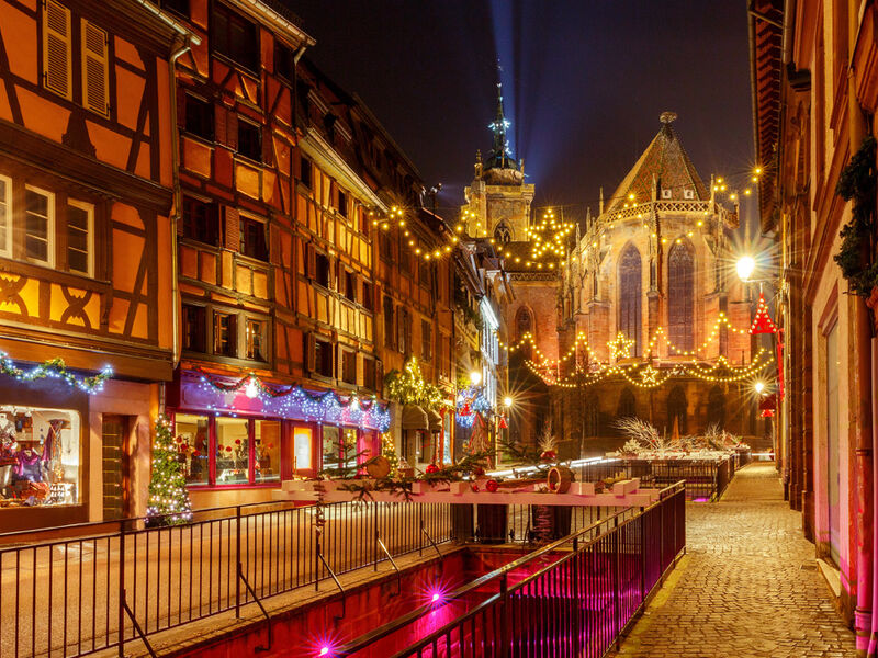 FENOMEN NÜRNBERG VE ALSACE ILE NOEL PAZARLARI TURU Türk Hava Yolları ile 4 gece LEGOLAND ve METZİNGEN Outlet Şehri Alışveriş Turu Dahil…
