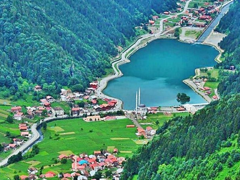 İstanbul Çıkışlı Otobüslü Karadeniz Yaylalar ve Batum Turu (4 Gece Konaklama) (Batum ve Yayla Konaklama)