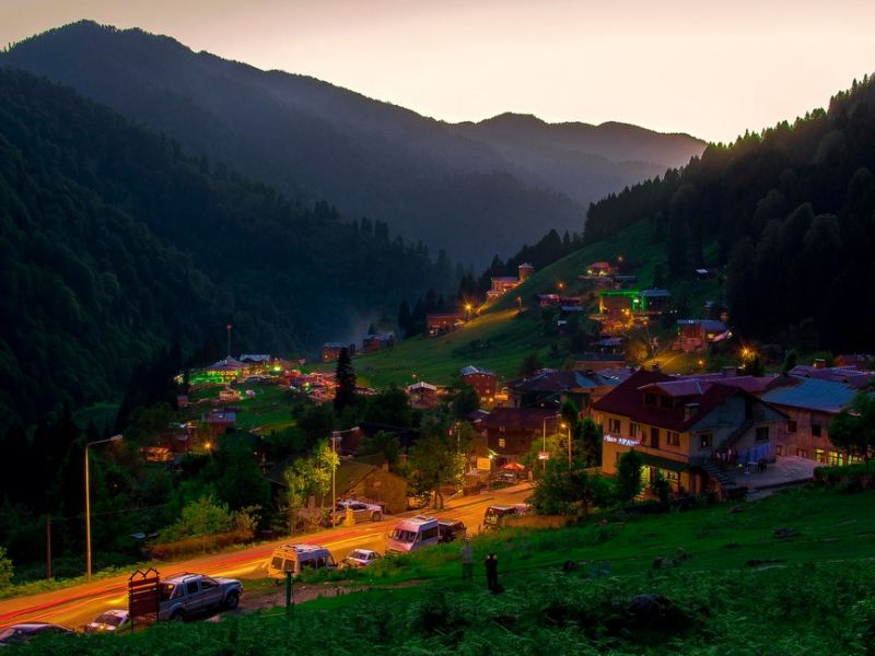 İstanbul Çıkışlı Otobüslü Karadeniz Yaylalar ve Batum Turu (4 Gece Konaklama) (Batum ve Yayla Konaklama)