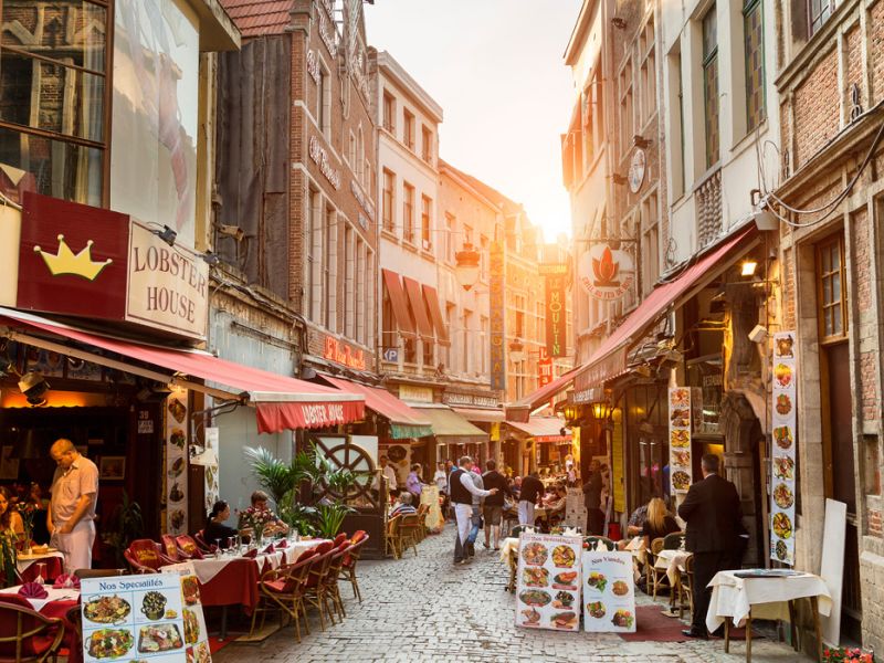 Maxi Benelux & Paris & Alsace Ajet Havayolları ile 7 Gece 8 Gün CGN-BSL FL001