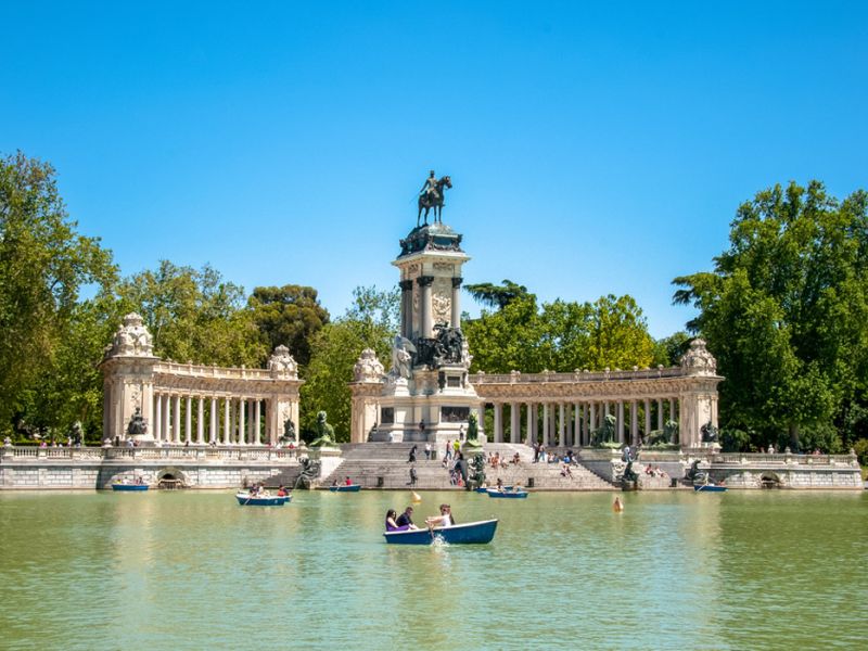 PGS ile Ekspres Ispanya Turu BCN-MAD