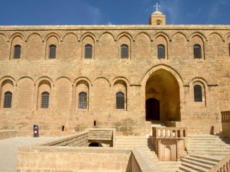 Sevgililer Günü Özel | Antalya Havalimanı Hareketli Mezopotamya Midyat Mardin 2 Gece 3 Gün