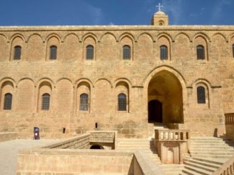 Sevgililer Günü Özel | Antalya Havalimanı Hareketli Mezopotamya Midyat Mardin 2 Gece 3 Gün