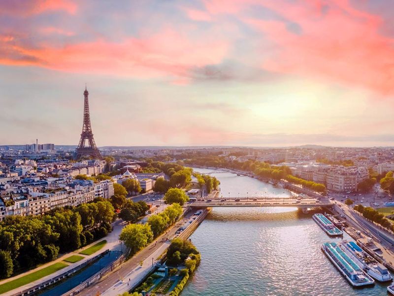 Görkemli Paris ve İncileri 3 Gece THY ile - Sevgililer Günü Özel