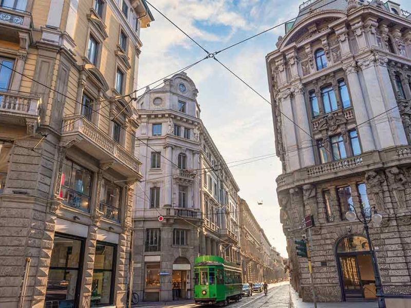 Dolu Dolu Büyük İtalya Turu Çizme Rotası