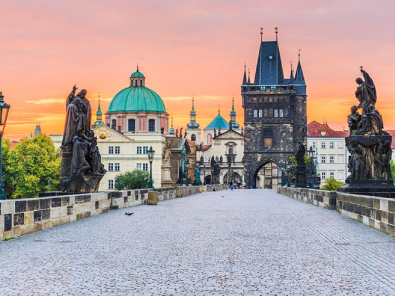 Bohemya'nın Işıltısı Prag Turu 4 Gece Ajet Havayolları İle