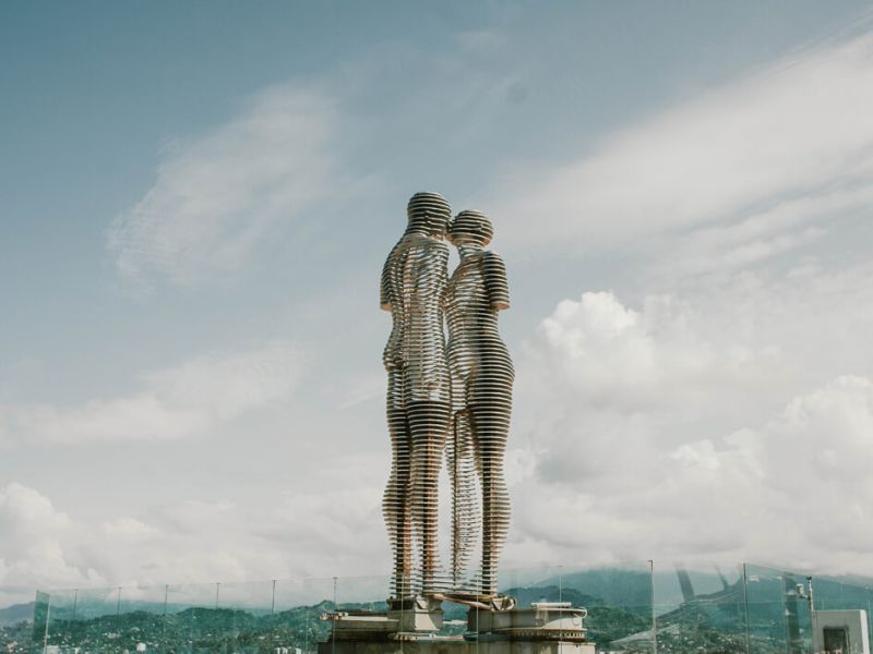 Ajet Hy ile Viva Tiflis Turu