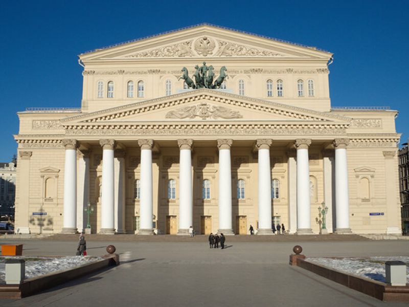 KRAL & KRALİÇE: ST. PETERSBURG & MOSKOVA PC 2026 (LED-VKO) 