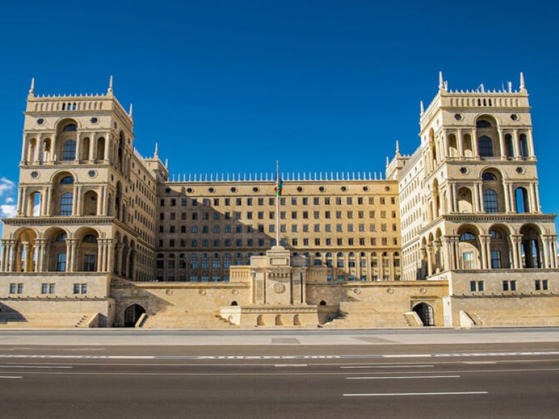 Ankara Çıkışlı Bakü Turu AJet Havayolları ile Bakü Şehir Turu Dahil 3 Gece (390)