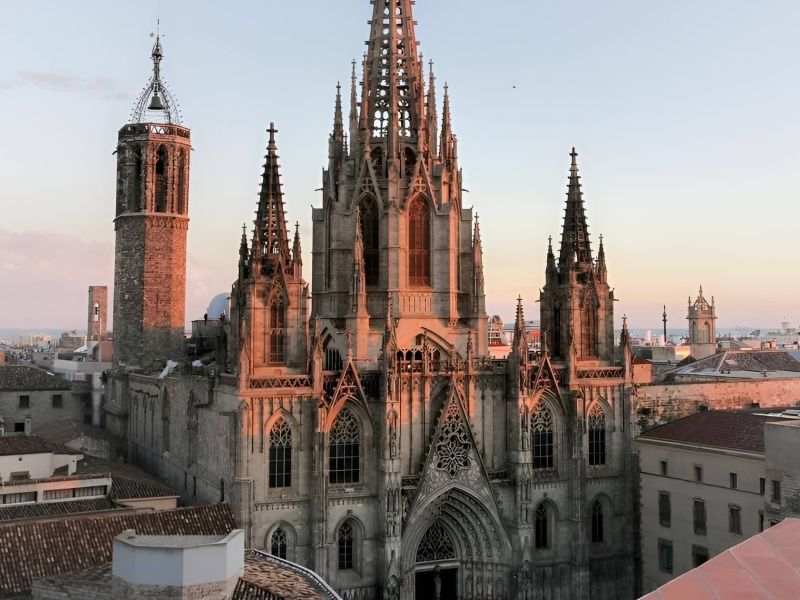 ENDÜLÜS 2026 YAZ (SVQ-SVQ) SEVİLLA (2) & GRANADA (2)