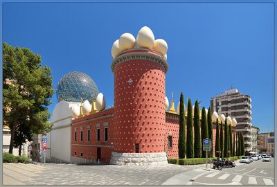 Mega İspanya & Endülüs Turu Pegasus Havayolları İle 7 Gece 8 Gün BCN-SVQ IS001